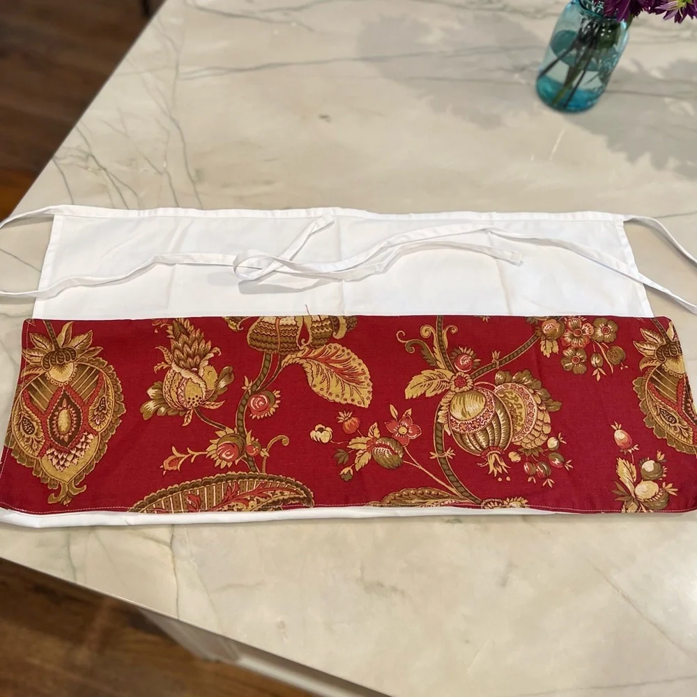 Fall Apron New Homemade never used tie waist apron w/2 front pockets NWOT
